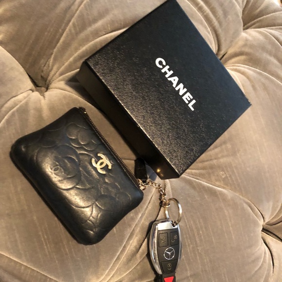 chanel key pouch